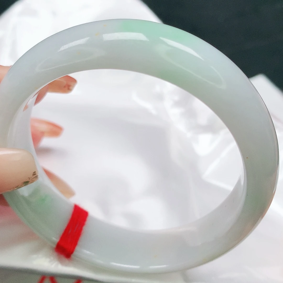 未镶嵌手镯翡翠10