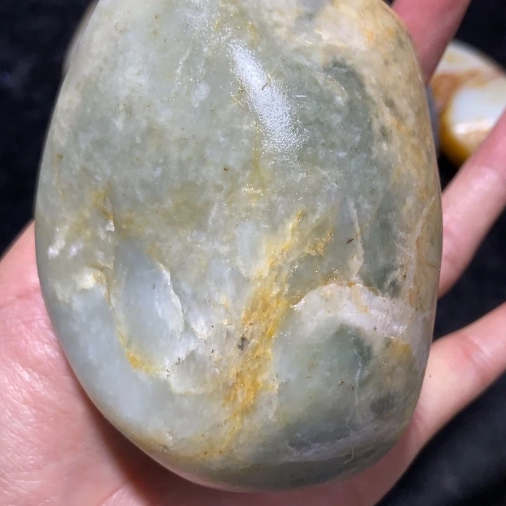 未镶嵌和田玉（糖玉）挂件