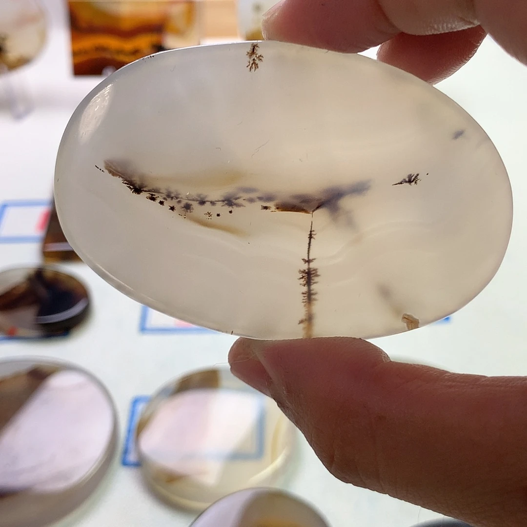 玛瑙/玉髓未镶嵌珠宝半成品