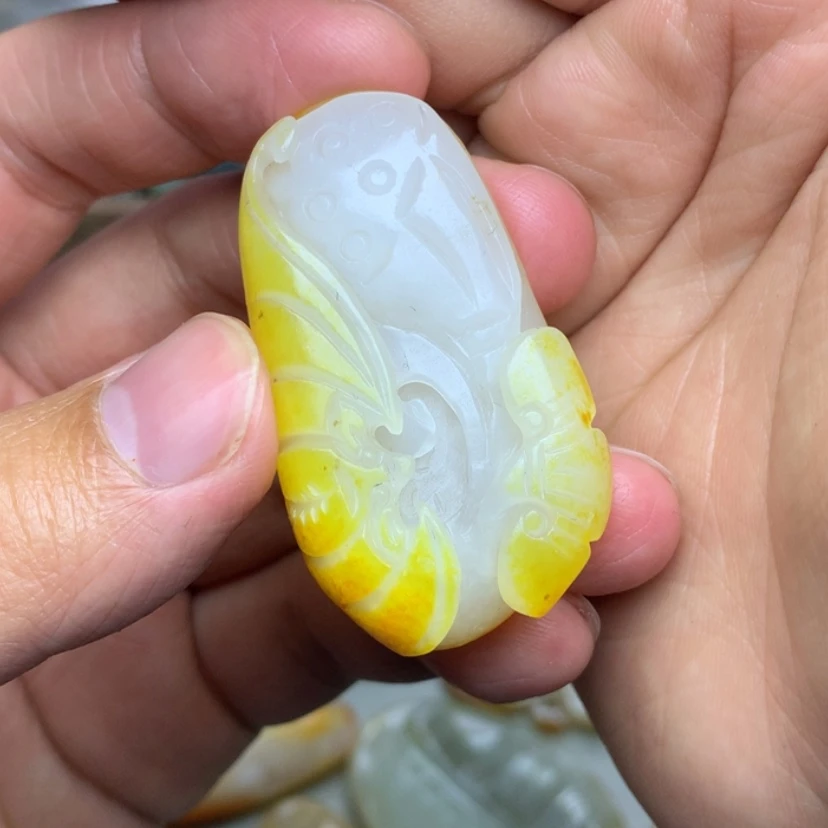 【闪购商品】颈饰未镶嵌和田玉