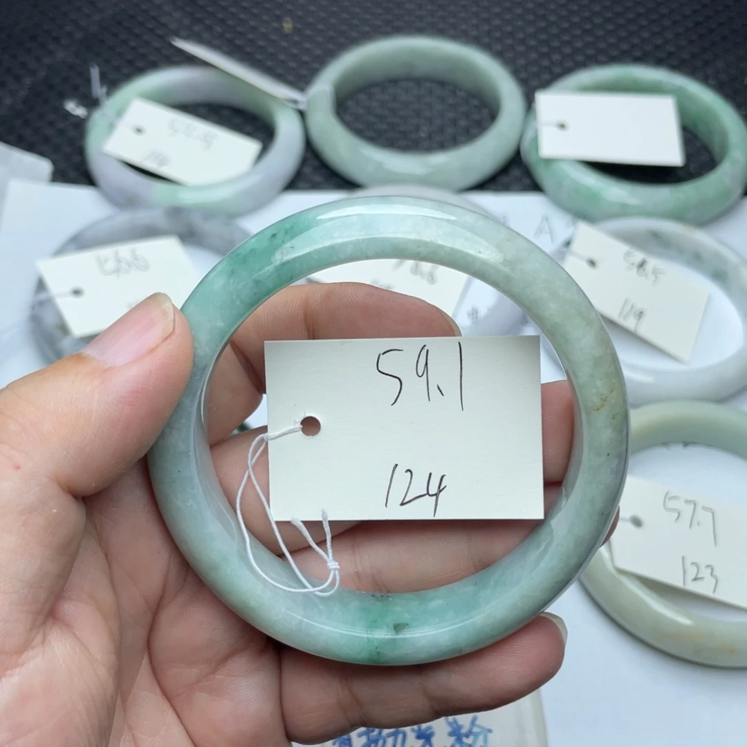 未镶嵌手镯翡翠翡翠手镯124