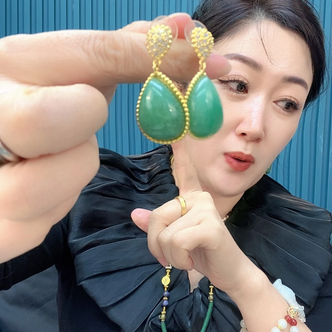 石英质玉手镯合金