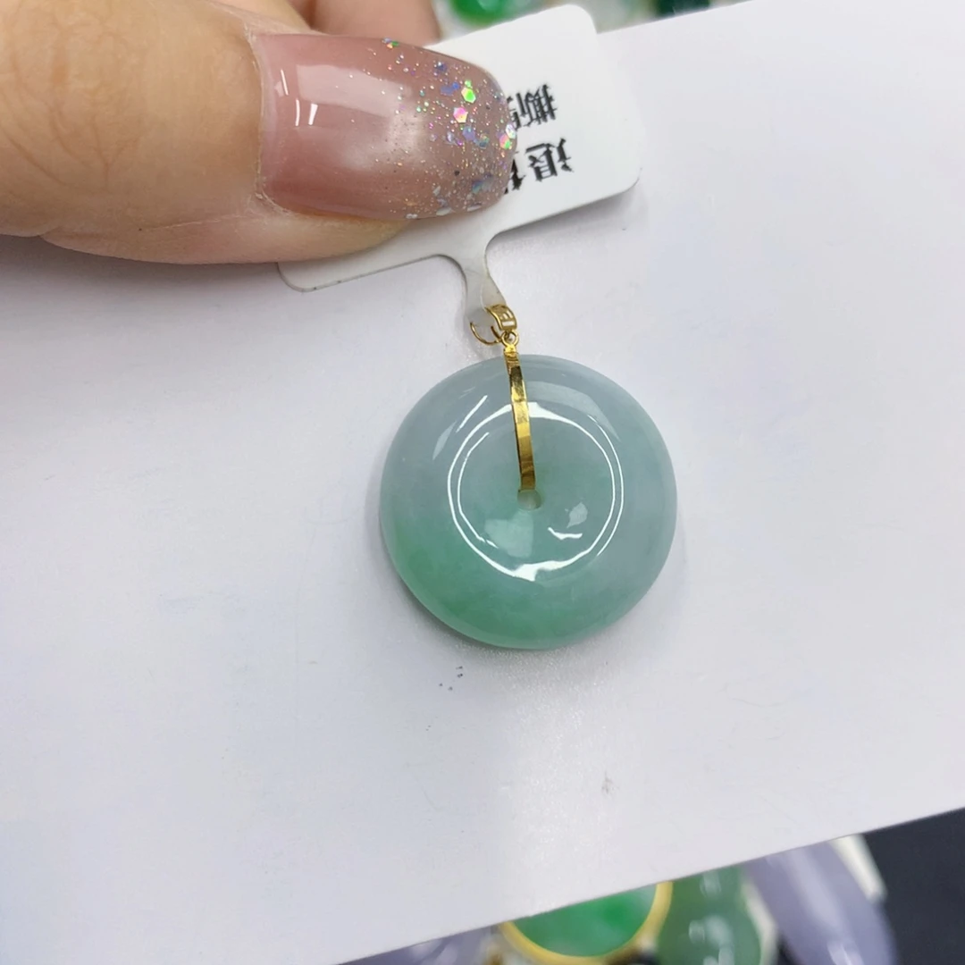 颈饰18K金镶嵌翡翠翡翠