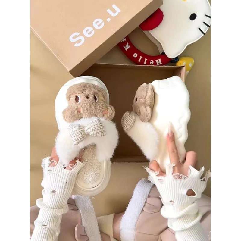 2025年秋冬新款可爱卡通小熊拖鞋女外穿厚底加绒保暖休闲防滑棉拖