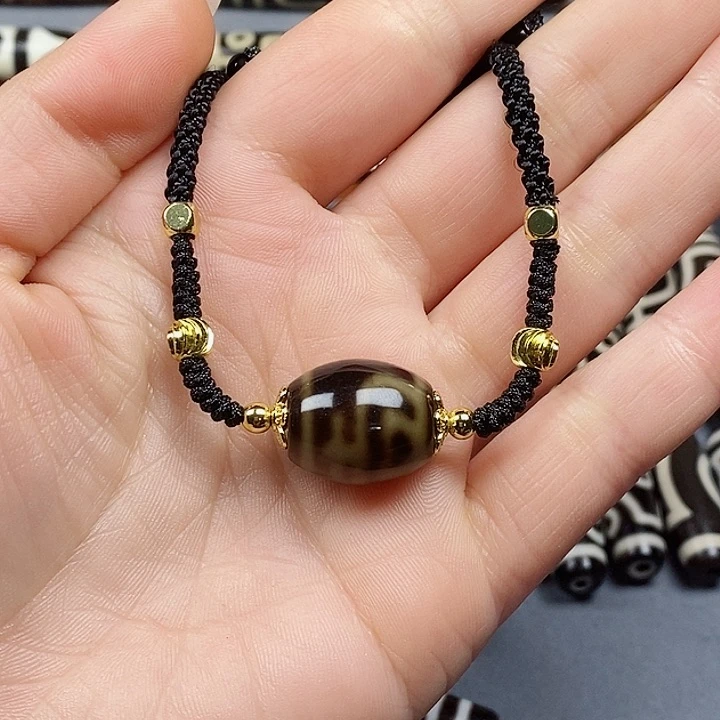 未镶嵌颈饰玛瑙/玉髓