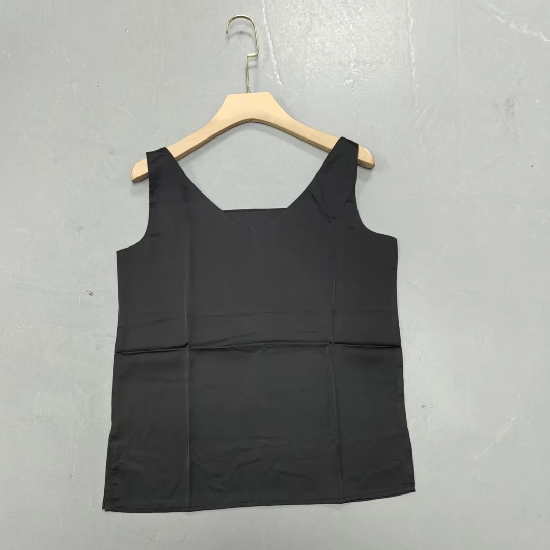 【南油玲姐】黑色背心T8888