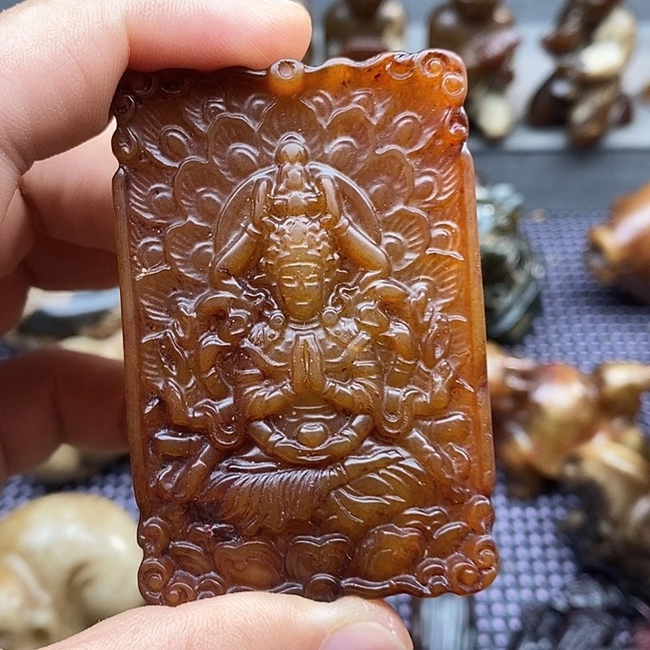 未镶嵌蛇纹石玉颈饰