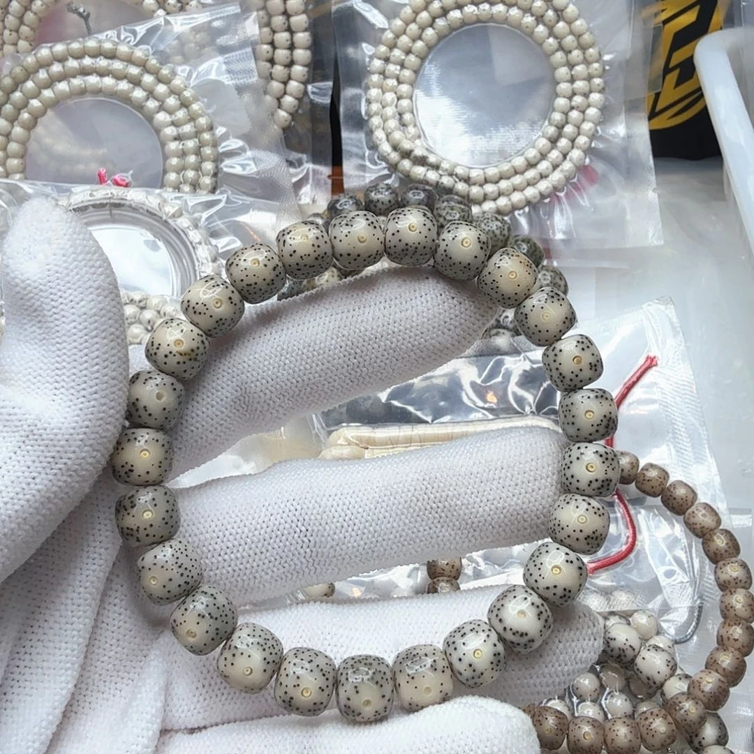 星月菩提吊坠9糯冰月留白9左右无烟花