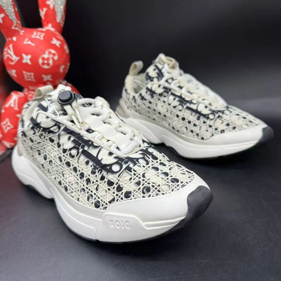 95新 DIOR/迪奥 【AO特惠】39欧码 男士白时尚黑印花休闲鞋gl418
