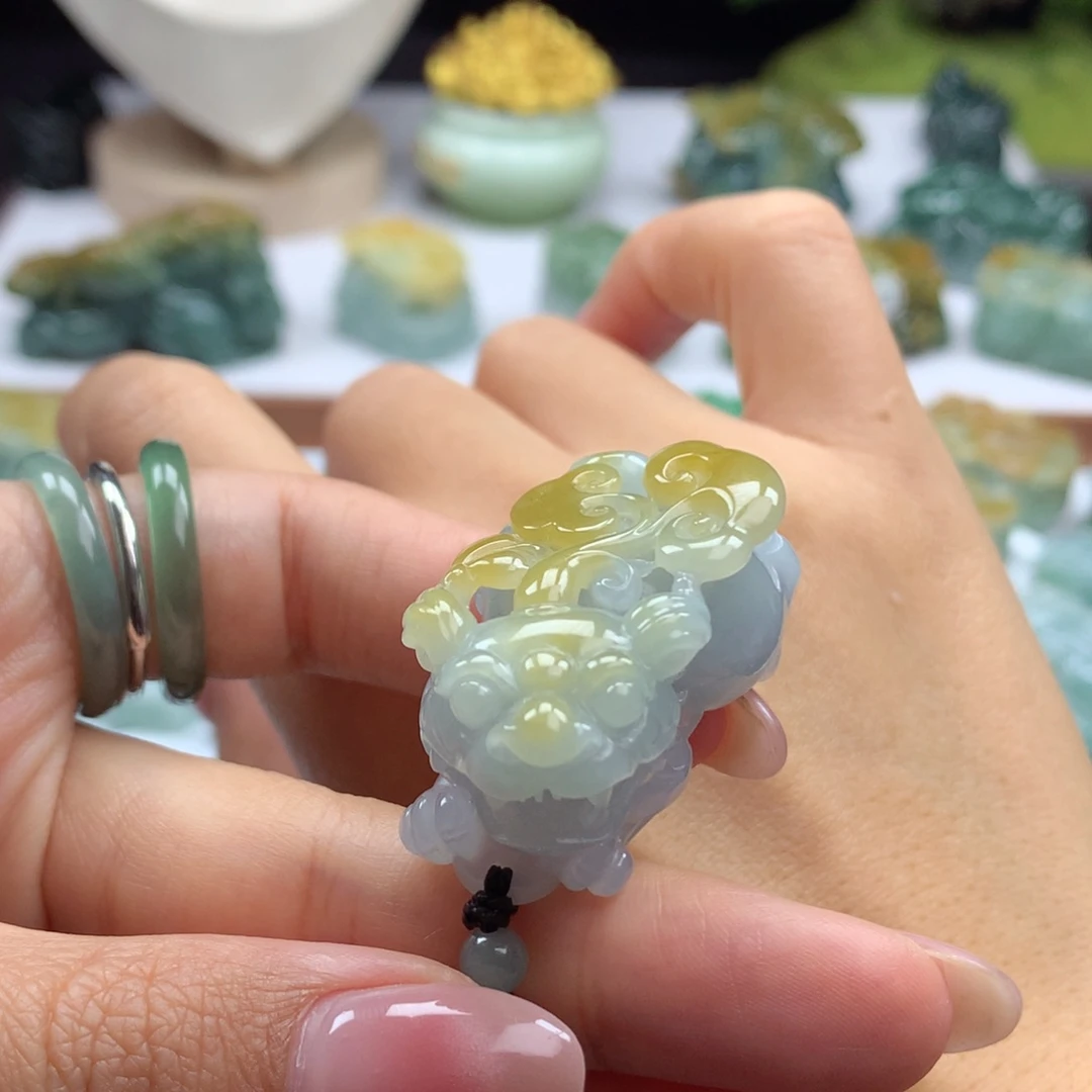 翡翠未镶嵌颈饰A24 黄金甲翡翠貔貅