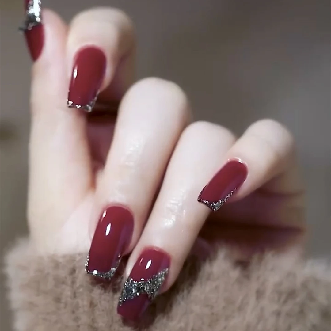 红色美甲手工穿戴甲短款中长款甲片穿戴甲2025新款高级感穿戴美甲