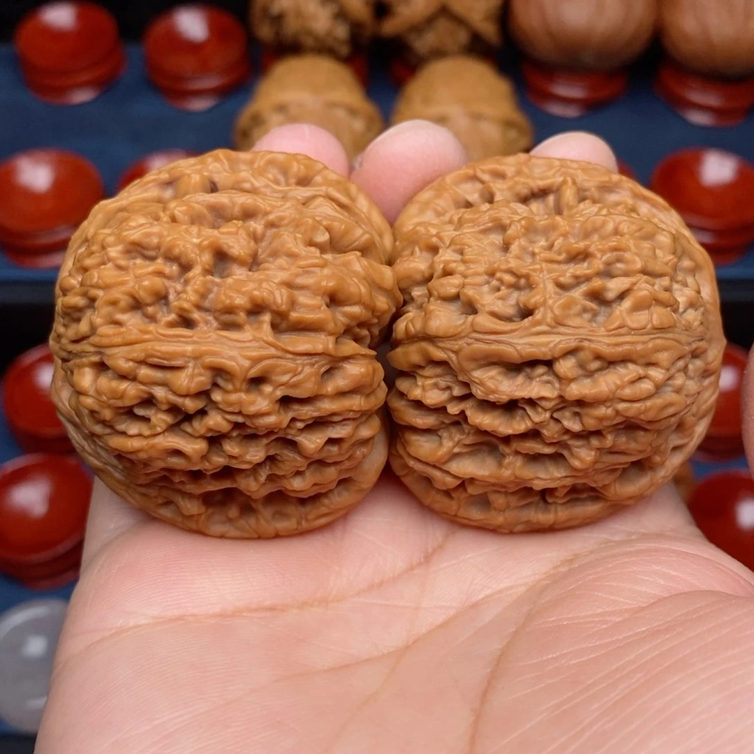 把件文玩核桃手捻野生精品南疆