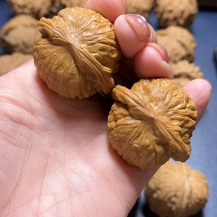 吊坠文玩核桃石门42