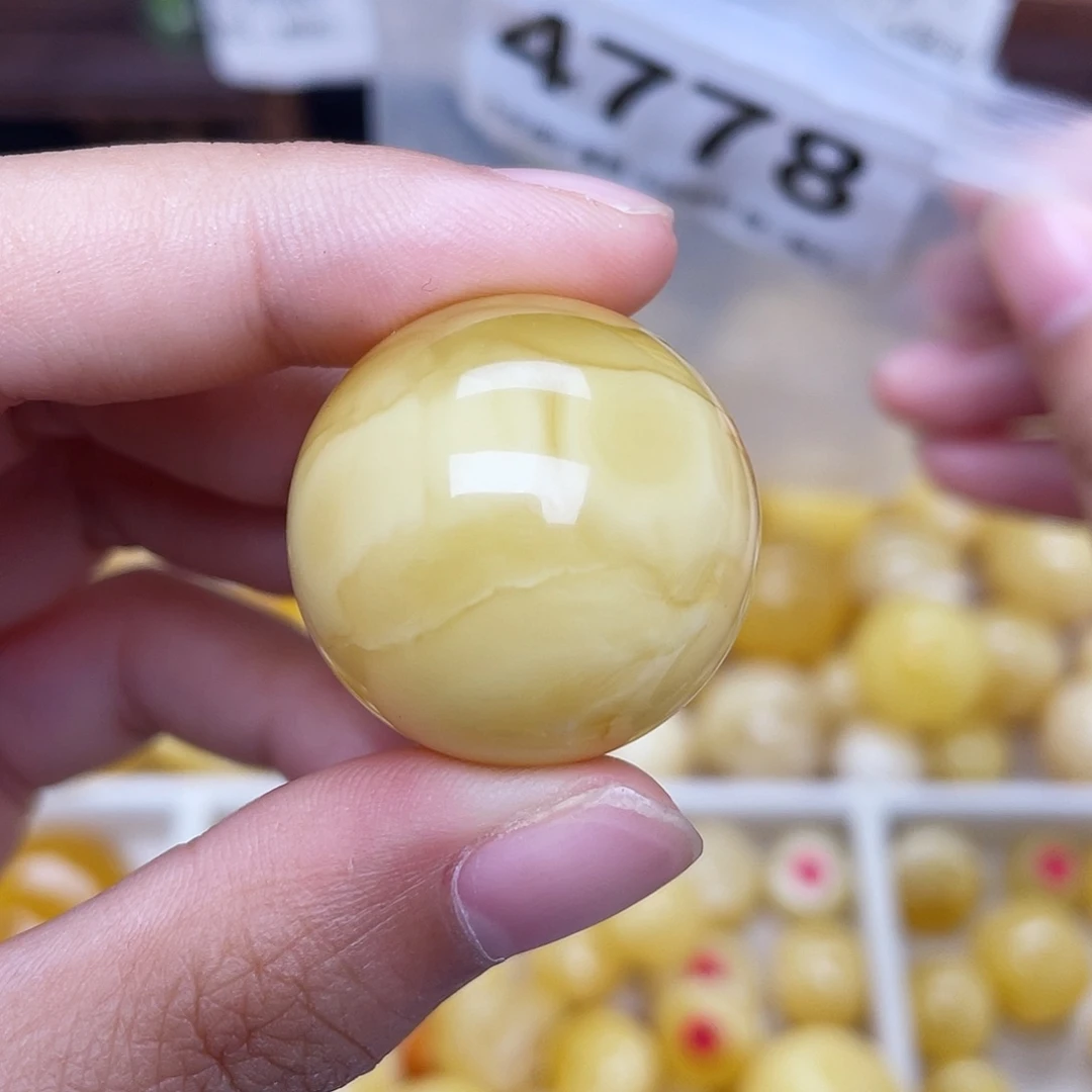 蜜蜡未镶嵌珠宝奇石25.7