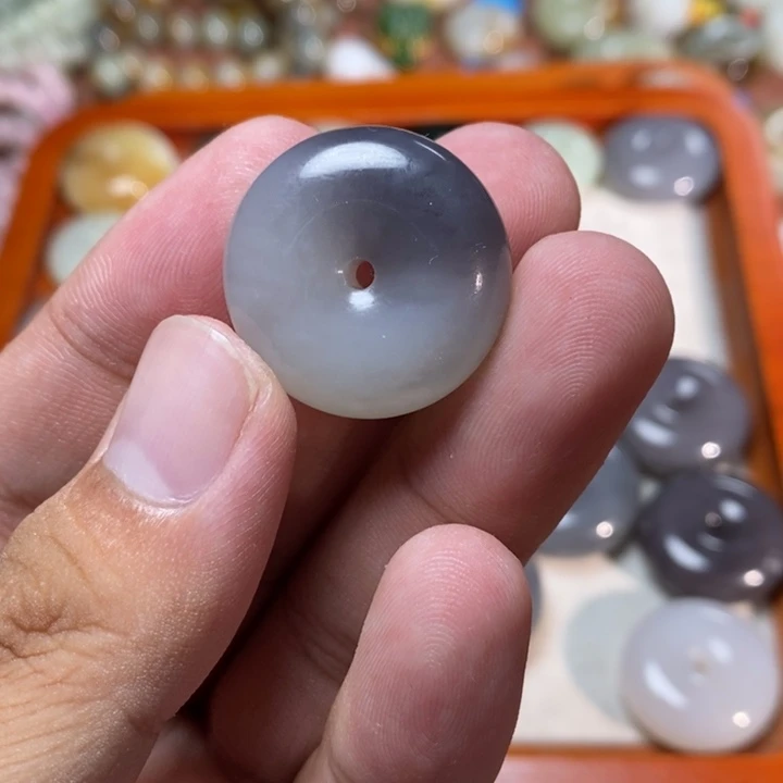 和田玉未镶嵌吊坠(不含链)