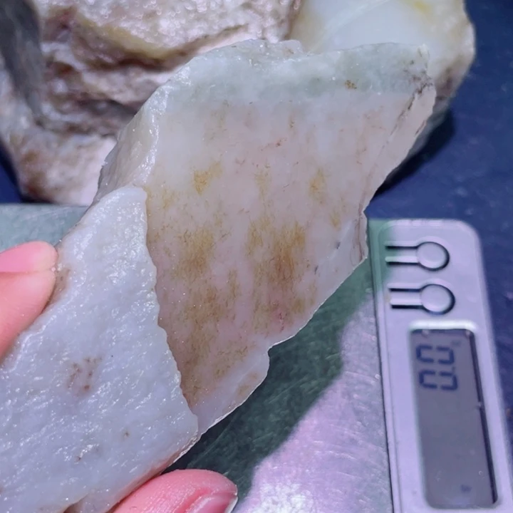 和田玉（糖玉）未镶嵌珠宝半成品