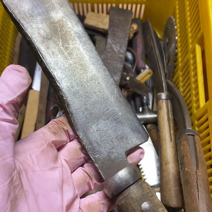 铁鑫***垚二手工具二手工具