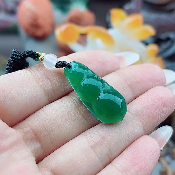 锋***哥玛瑙未镶嵌手饰吊坠