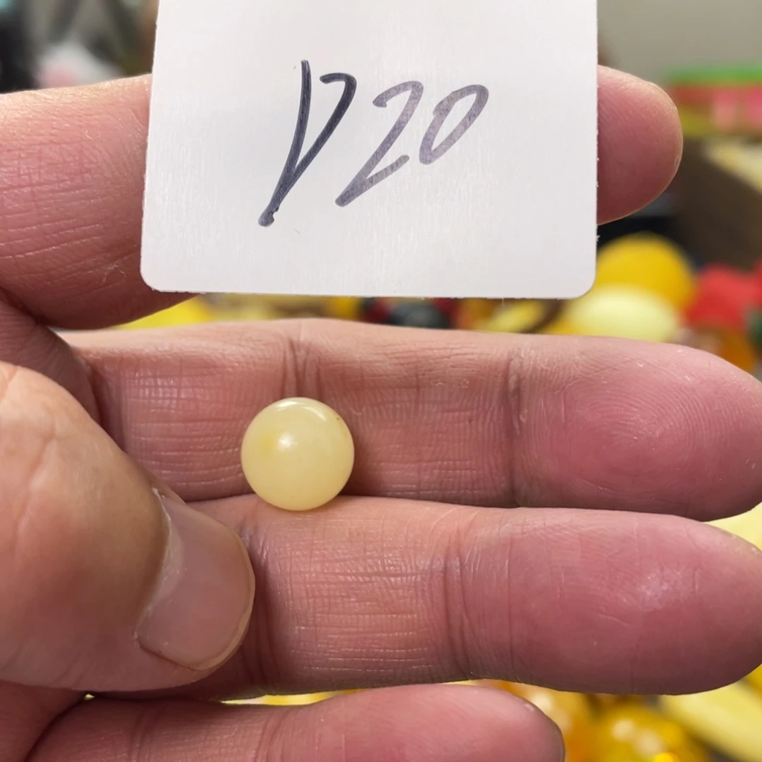手链琥珀未镶嵌多样性发，发其中一件