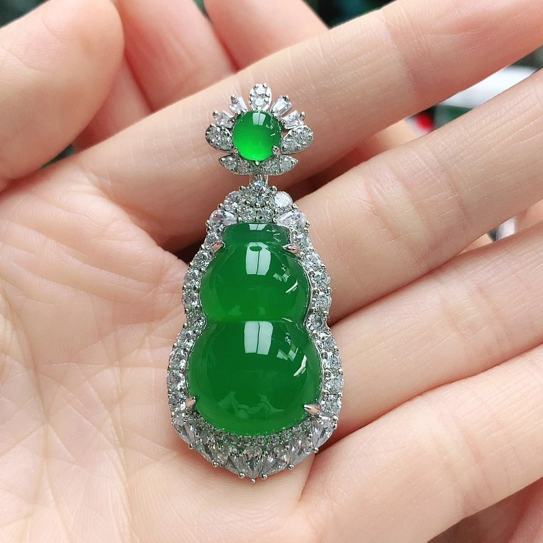 玛瑙/玉髓未镶嵌吊坠