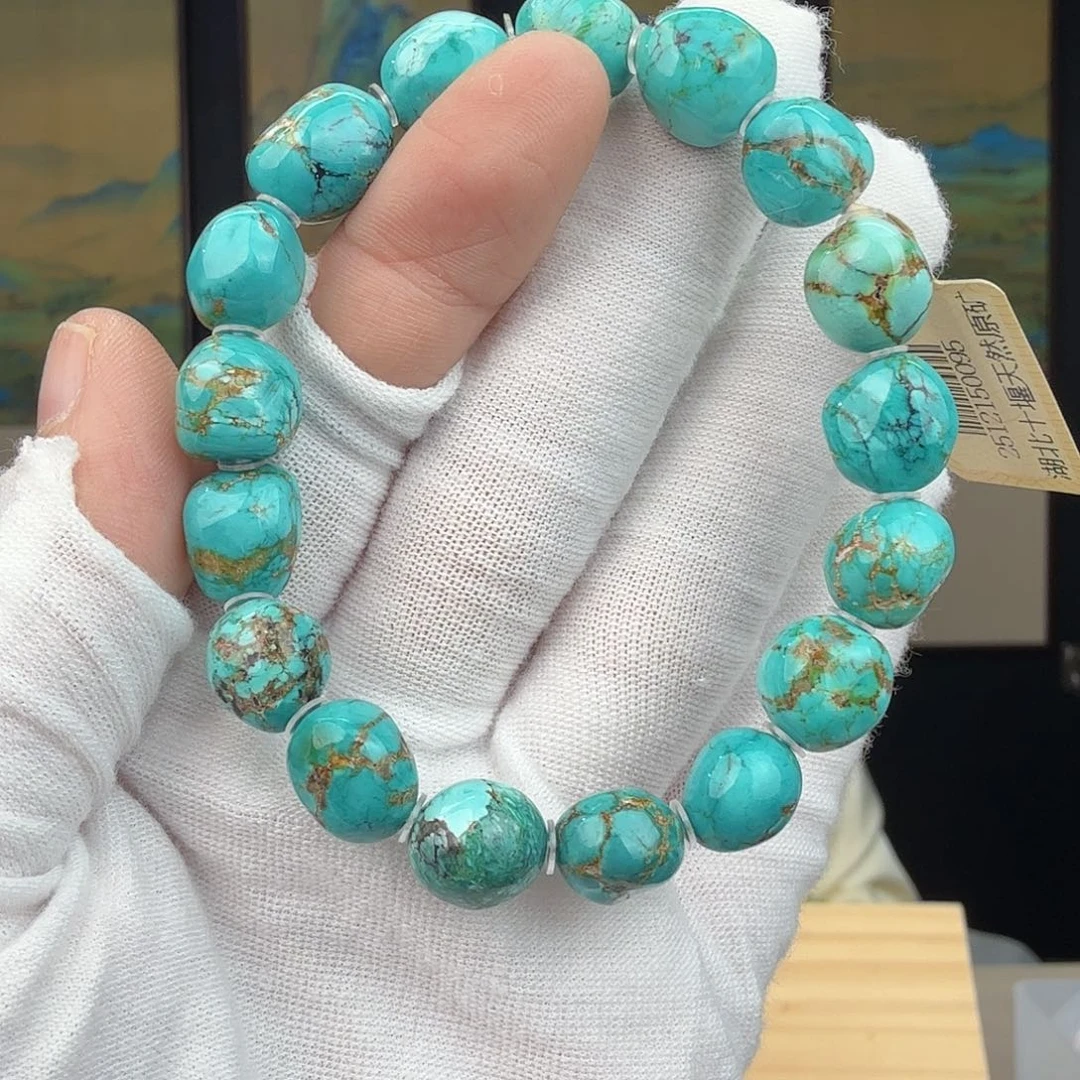 绿松石未镶嵌珠宝奇石