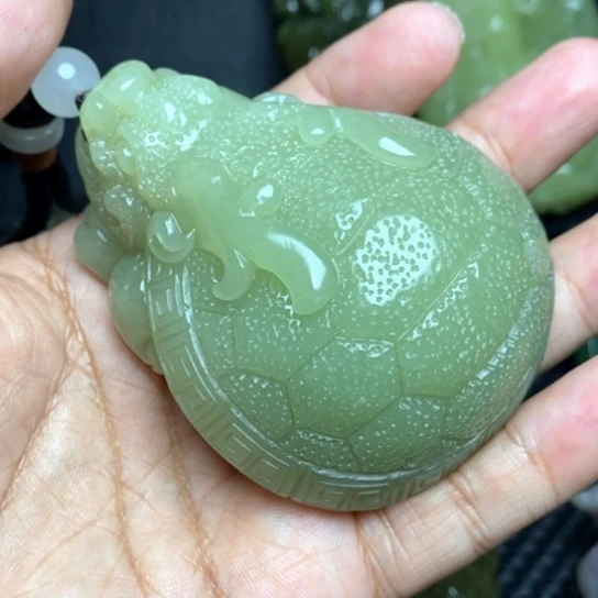 颈饰未镶嵌和田玉大*子