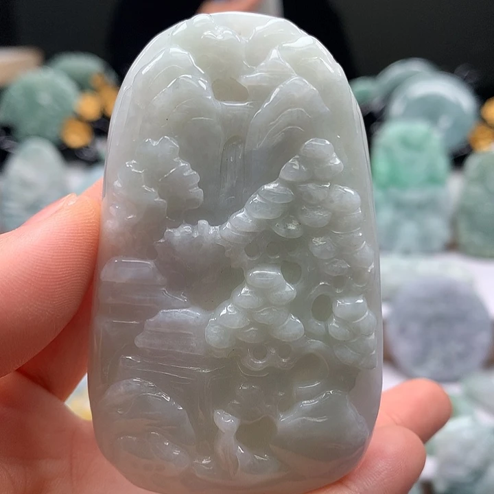 翡翠未镶嵌颈饰山水福利卡厚10+