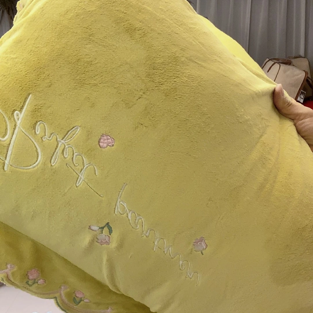 棉棉金太阳绿色标准绒四件套