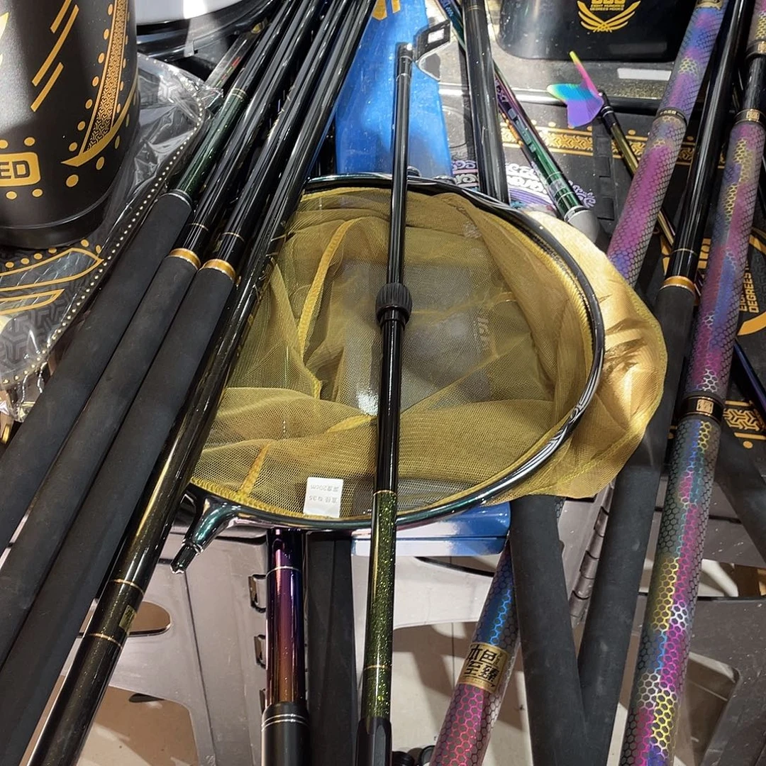 茅草黑金极竞技支架