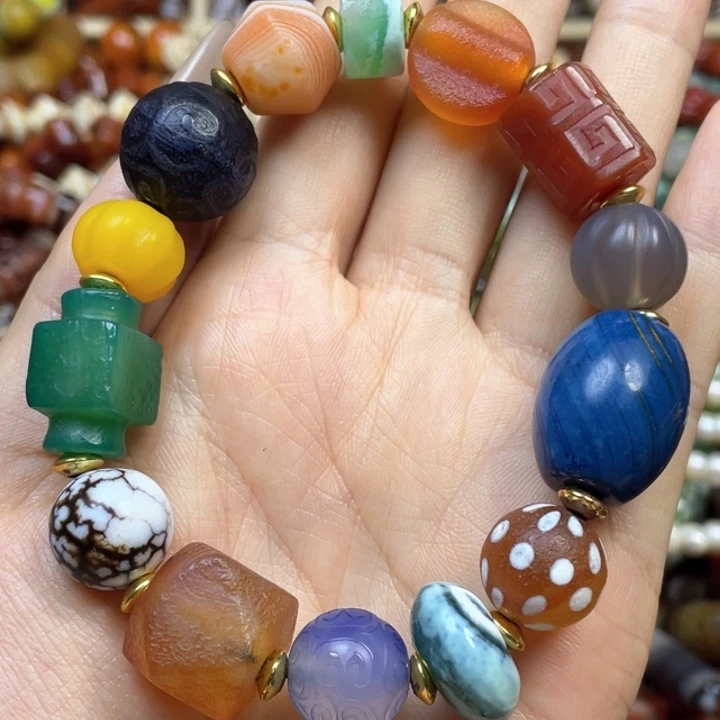 未镶嵌颈饰玛瑙/玉髓