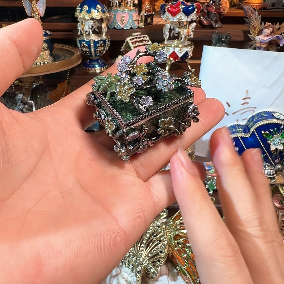 手工制品请勿吹毛求疵