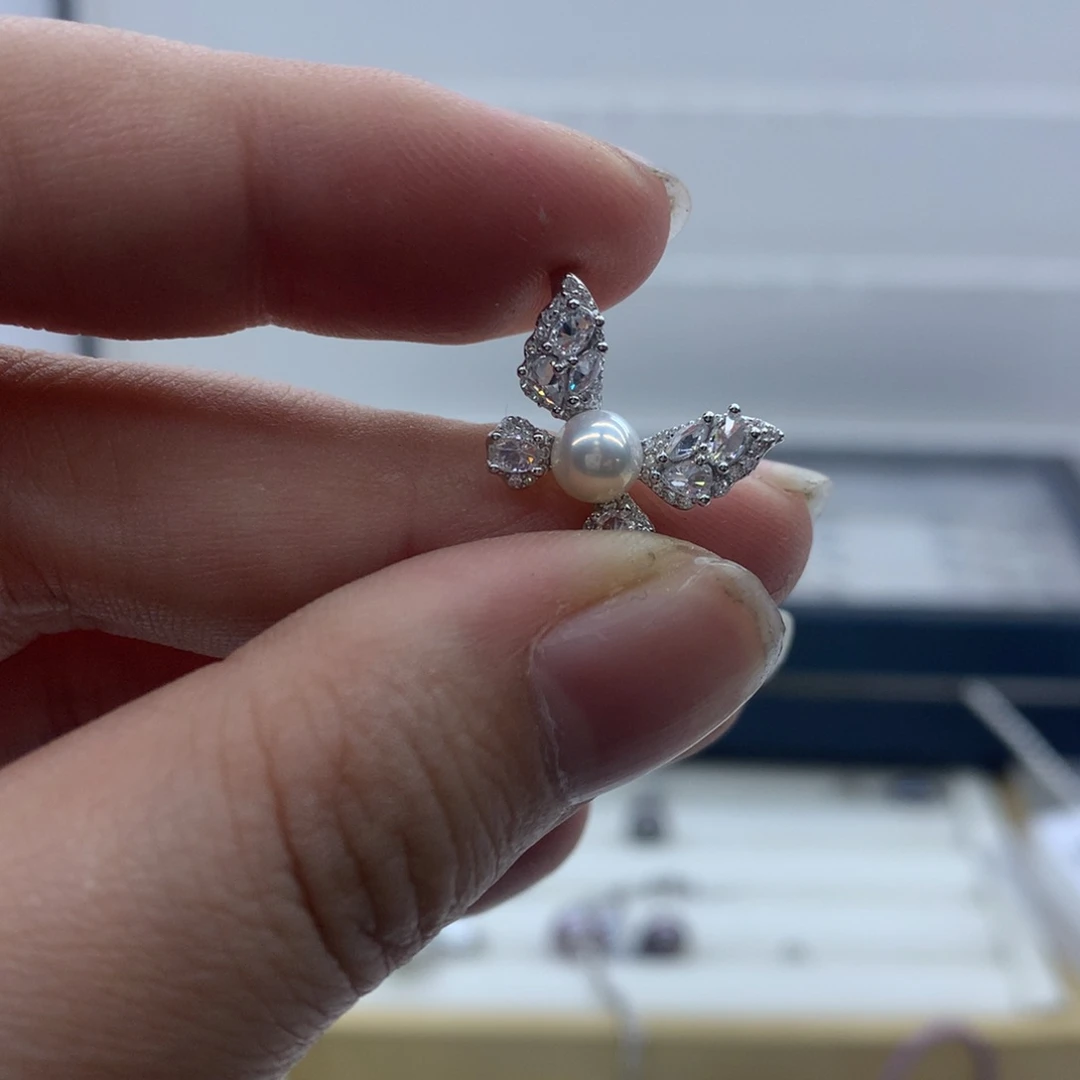 淡水珍珠吊坠(不含链)银S925镶嵌