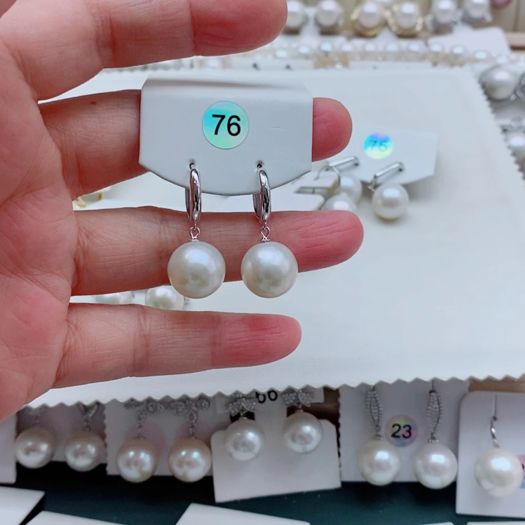 变***换淡水珍珠银S925镶嵌颈饰