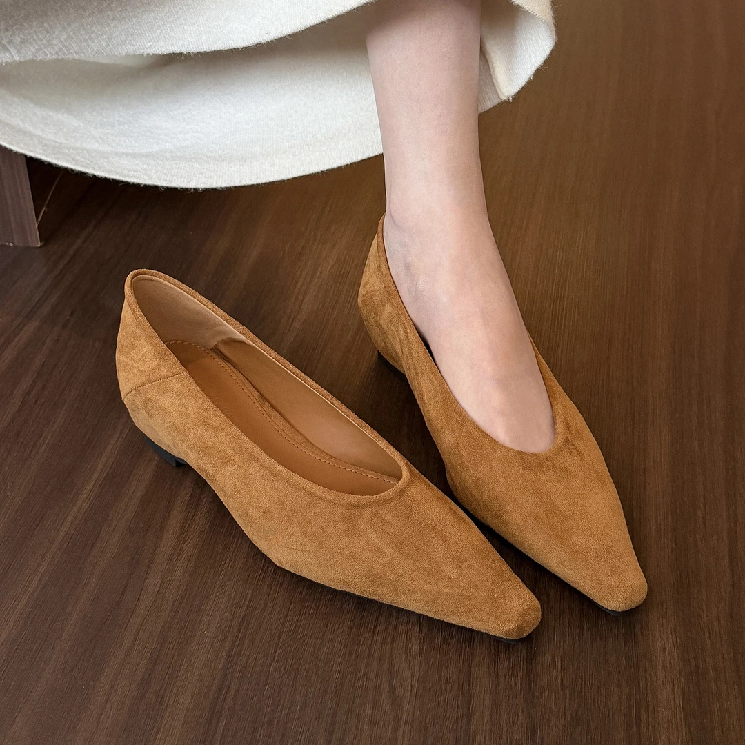 elingstudio 气质显瘦！简约暖杏黄尖头粗跟单鞋