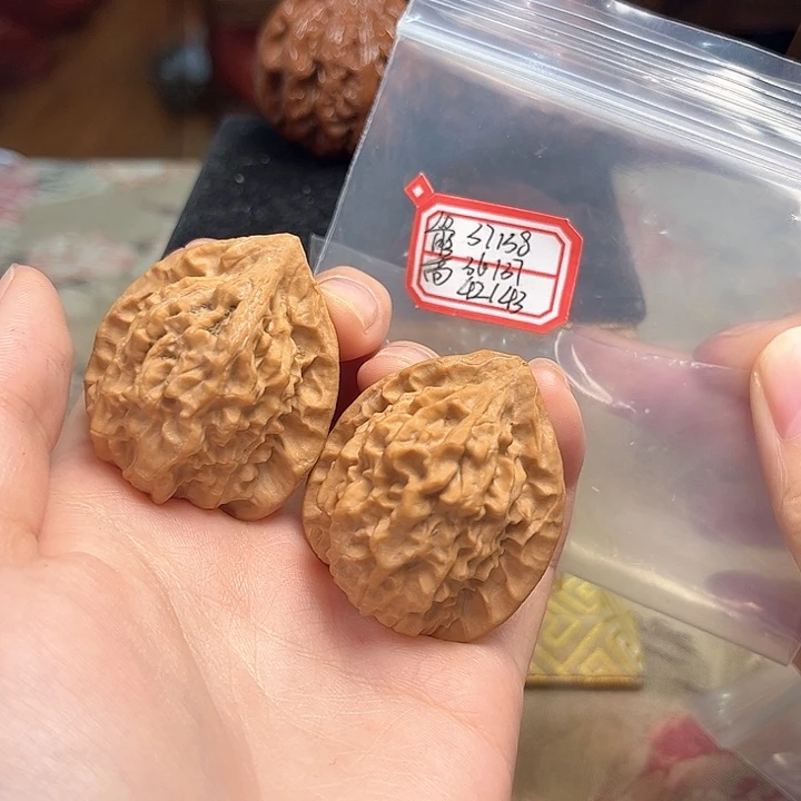 把件文玩核桃非嫁接官帽