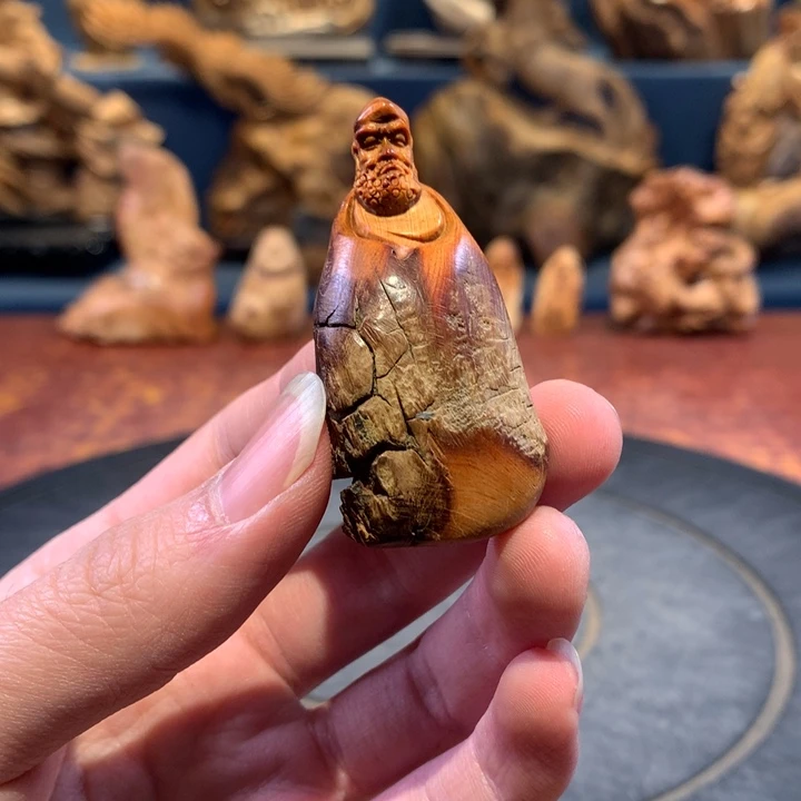 柏木（崖柏）根雕摆件