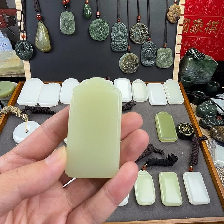 何***意玉黄四六高货无事牌