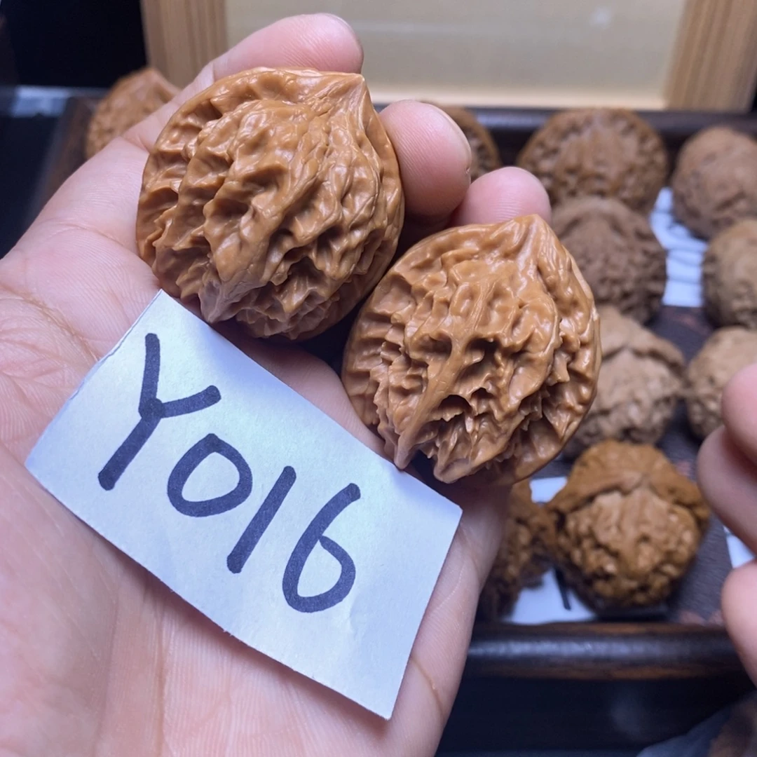 把件文玩核桃37尺曹大龙