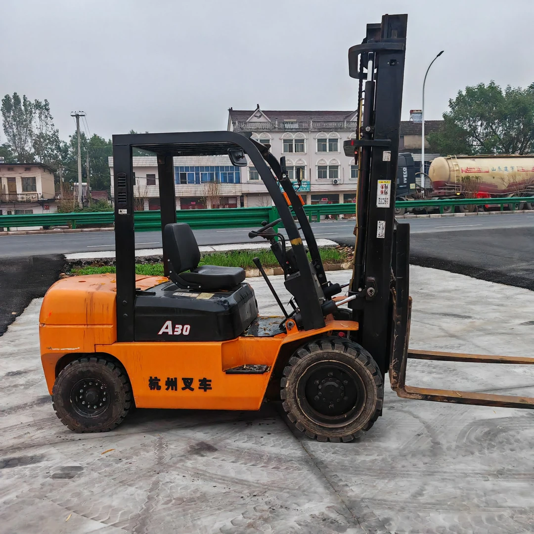 杭州叉车A系列 3吨  升高400cm