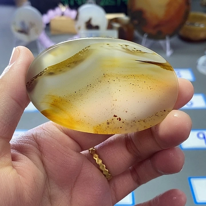 玛瑙/玉髓未镶嵌珠宝半成品