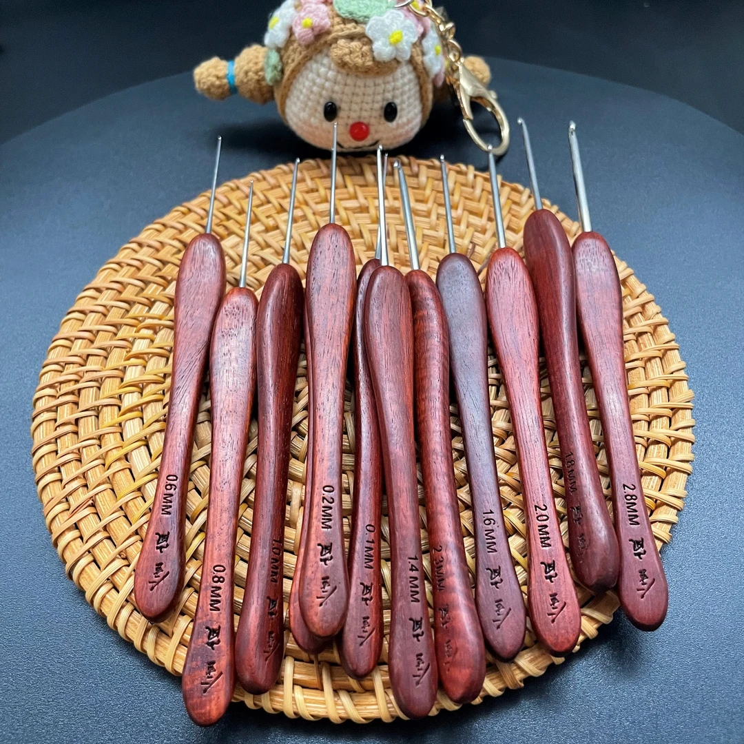 金岚钩针红檀木热卖款家用防滑编织整套工具整套