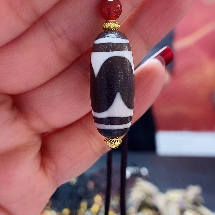 玛瑙/玉髓颈饰合金