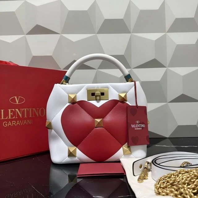 99新 Valentino/华伦天奴 /夏vv0927/单肩包/26323