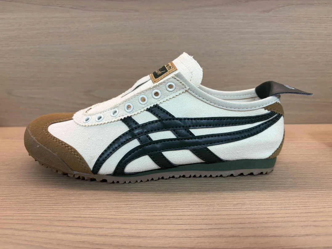 2025金典阿甘休闲运动帆布鞋步鞋单鞋时尚潮流百搭潮鞋休闲鞋低帮