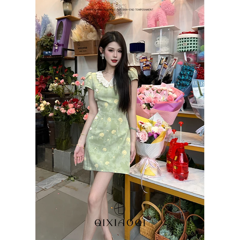 七小七Sicily【云梦清禾】法式蕾丝娃娃领绿色设计感短款连衣裙女夏