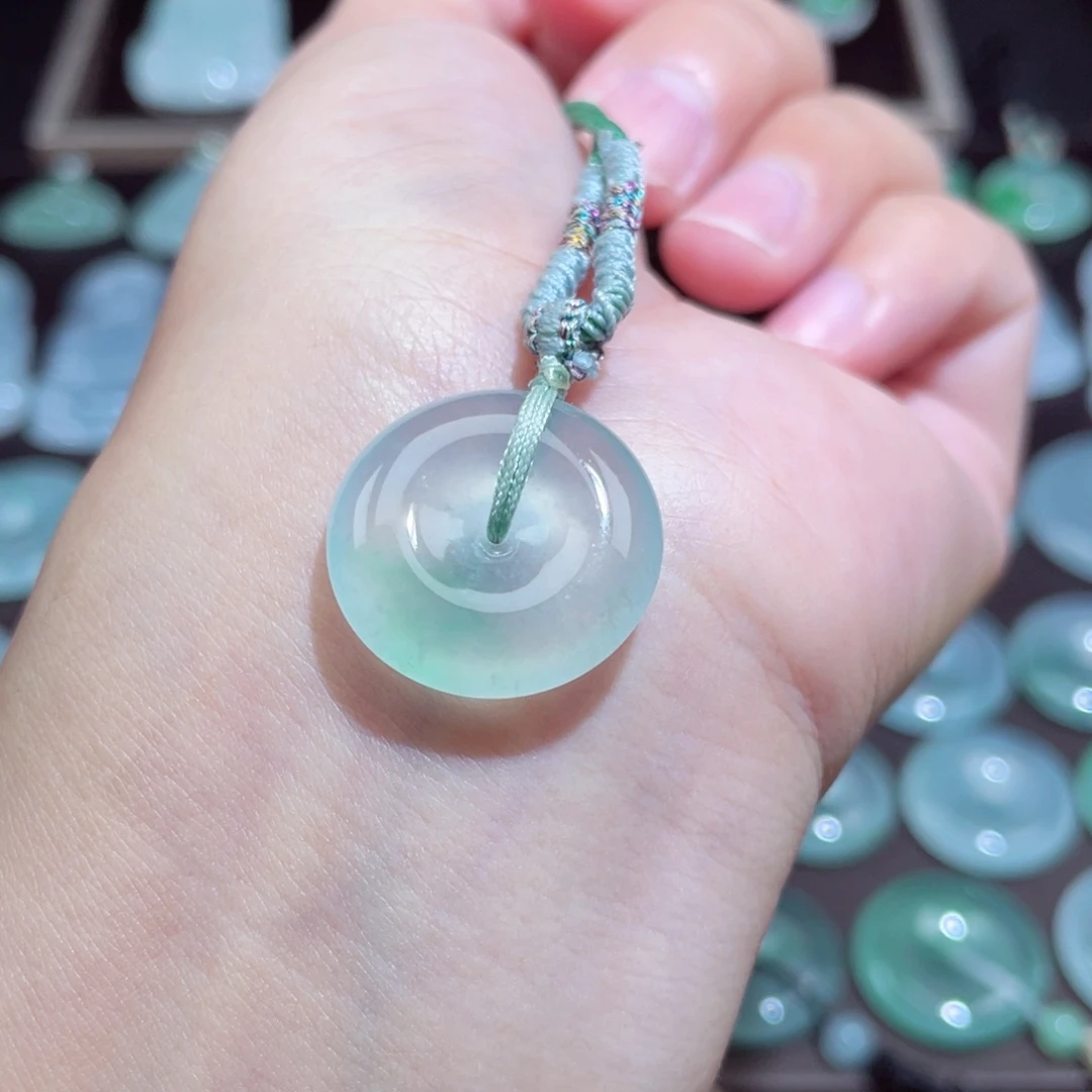 颈饰未镶嵌翡翠扣子