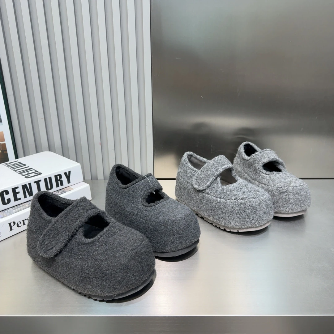 2025四季爆款软底软面防滑舒适百搭洋气潮流网红高颜值时尚休闲鞋