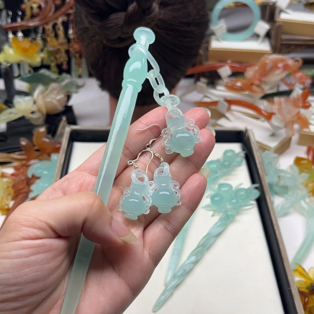 蛇纹石玉发饰合金晓*