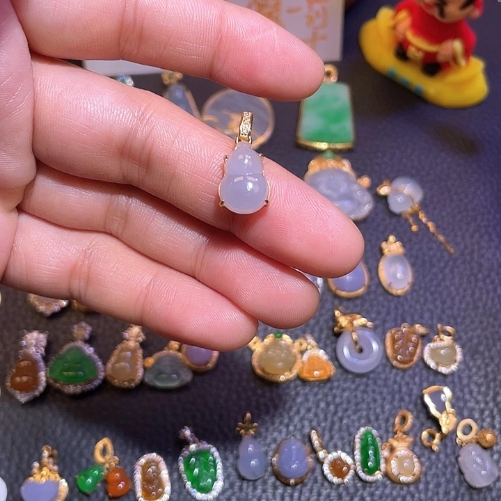 翡翠银S925镶嵌颈饰天然翡翠