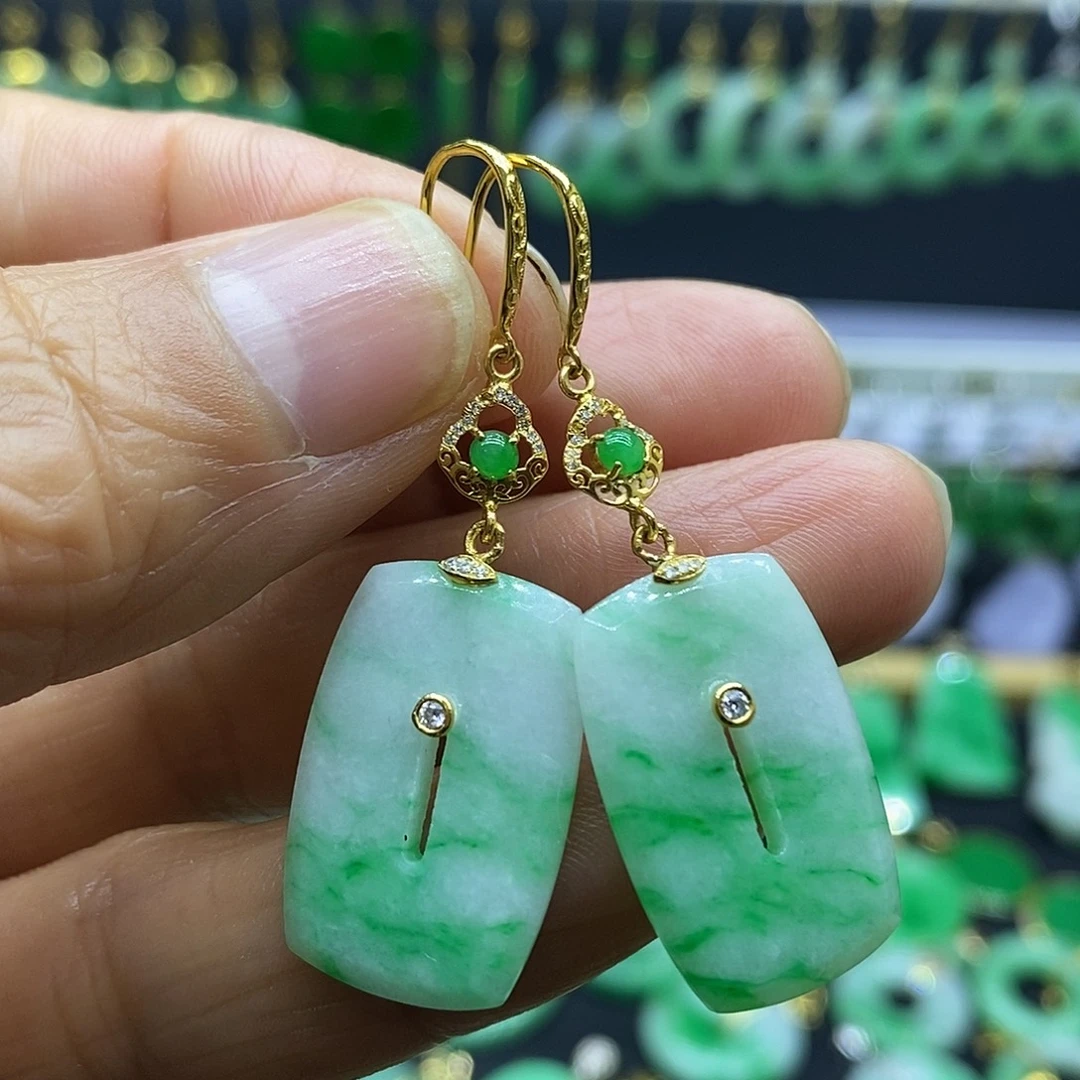 翡翠18K金镶嵌耳饰耳坠